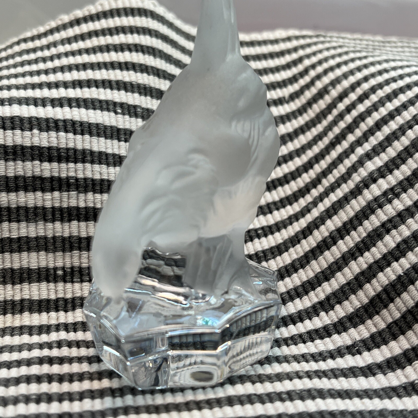 GOEBEL Frosted Crystal Glass Chicken / Hen Figurine 3.25 inches tall