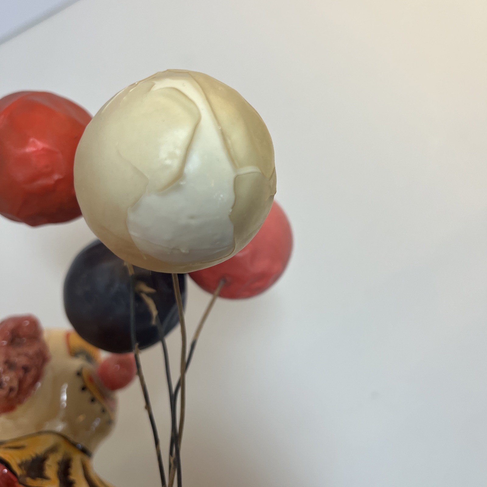 Vintage Ceramic Circus Clown Figurine Paper Balloons 11″ Colorful Retro Statue