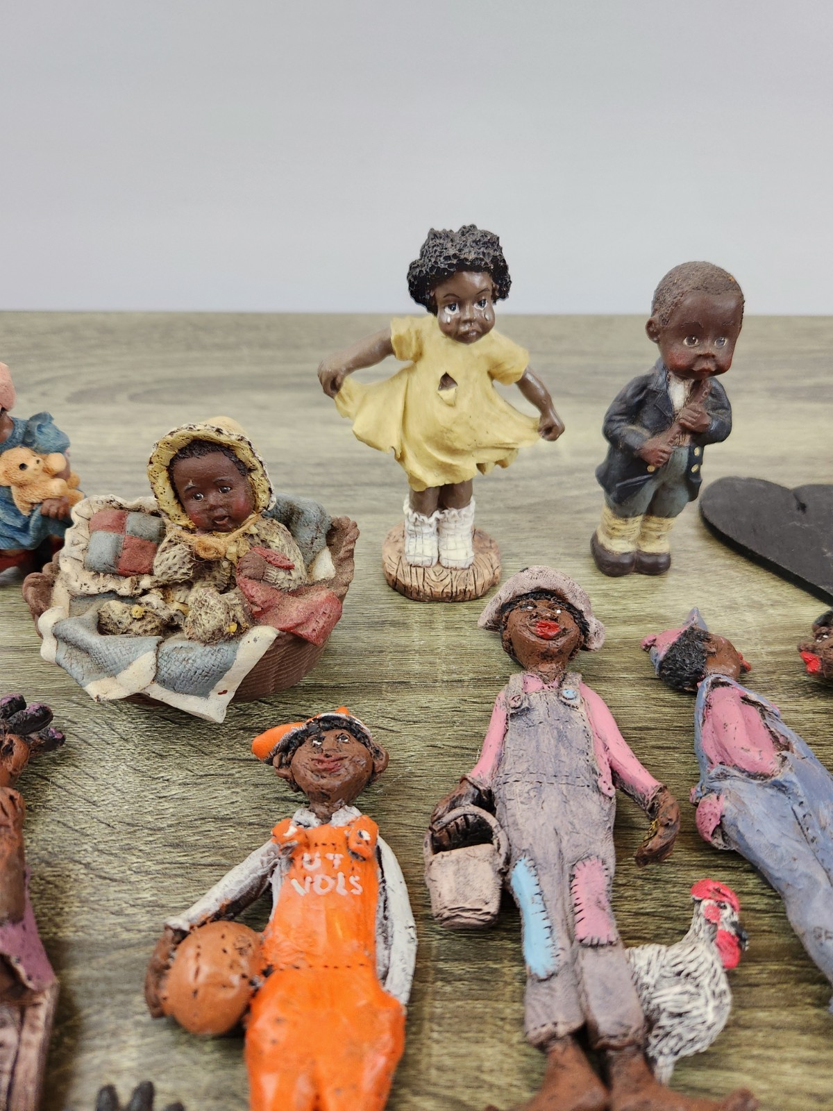 VTG Sarah’s Attic Black History Collection , Lot Of 13 People Figurines USA Made