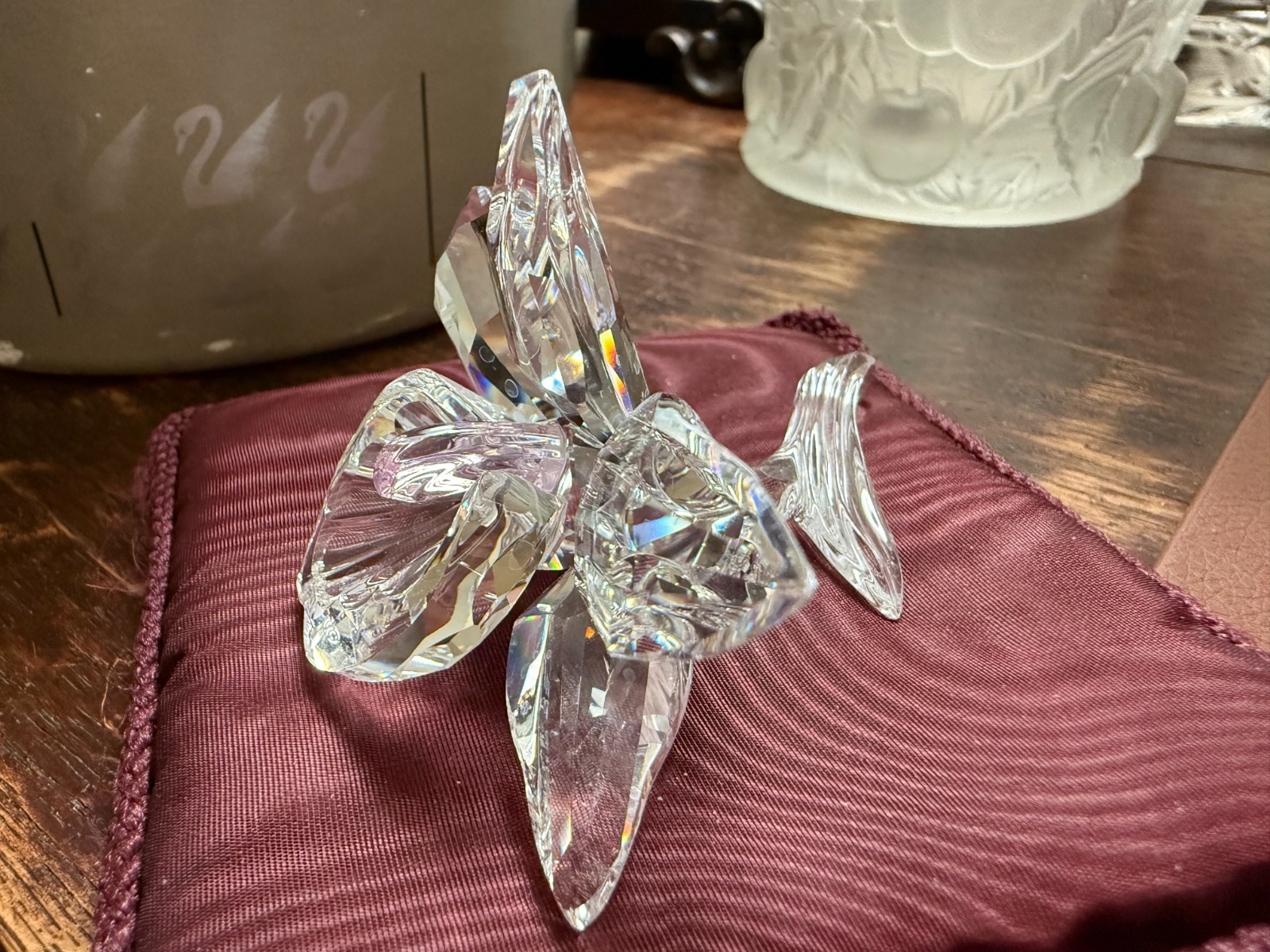 Swarovski THE ORCHID (PINK) 7478 NR 000 003 200287 MINT in Original Box Pillow