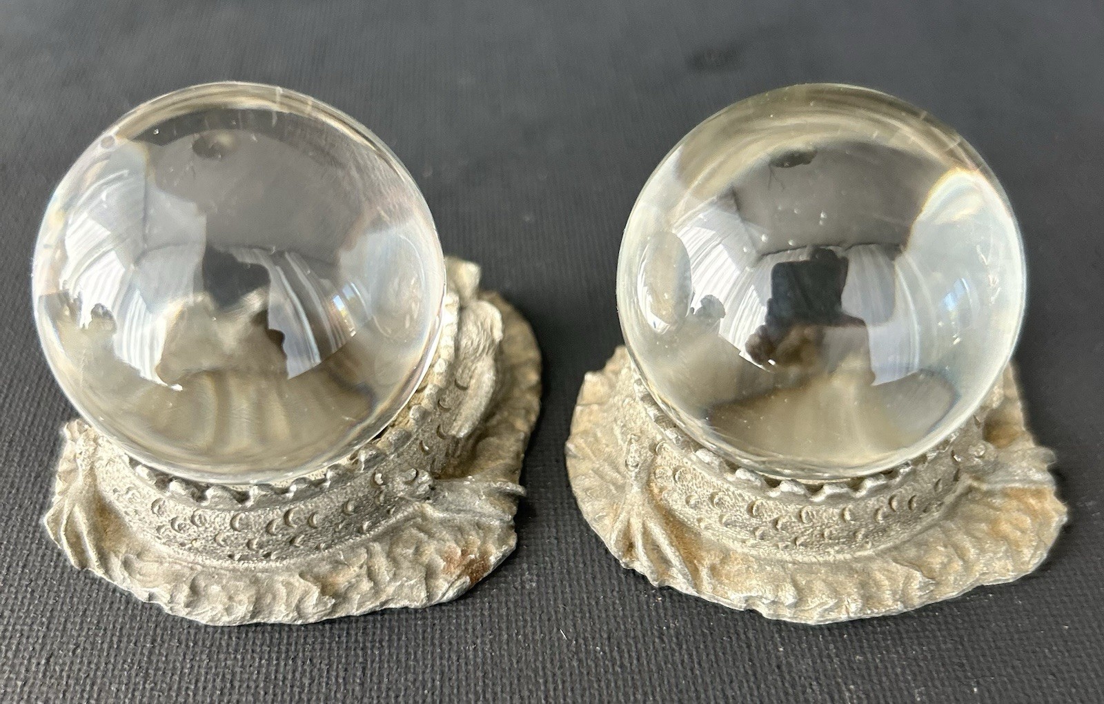 Spoontiques Pewter Fantasy Magic Dragon Serpent Clear Crystal Ball Pair Figurine