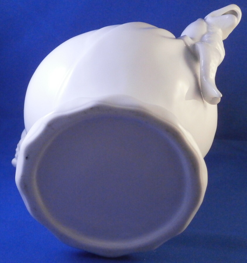 Unknown Porcelain Figural Nude Lady & Man holding Fish Teapot Porzellan Teekanne