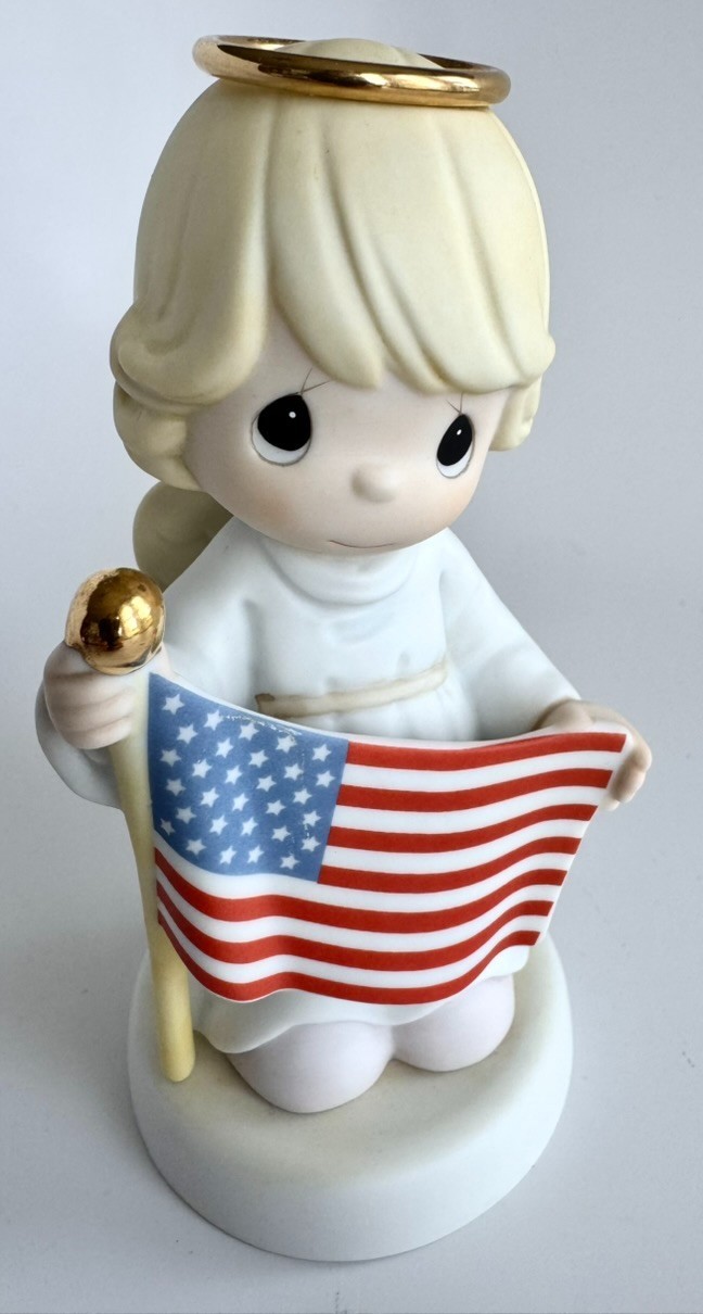 Precious Moments 2001 “Stand Beside Her And Guide Her” 106671 American Flag 9/11