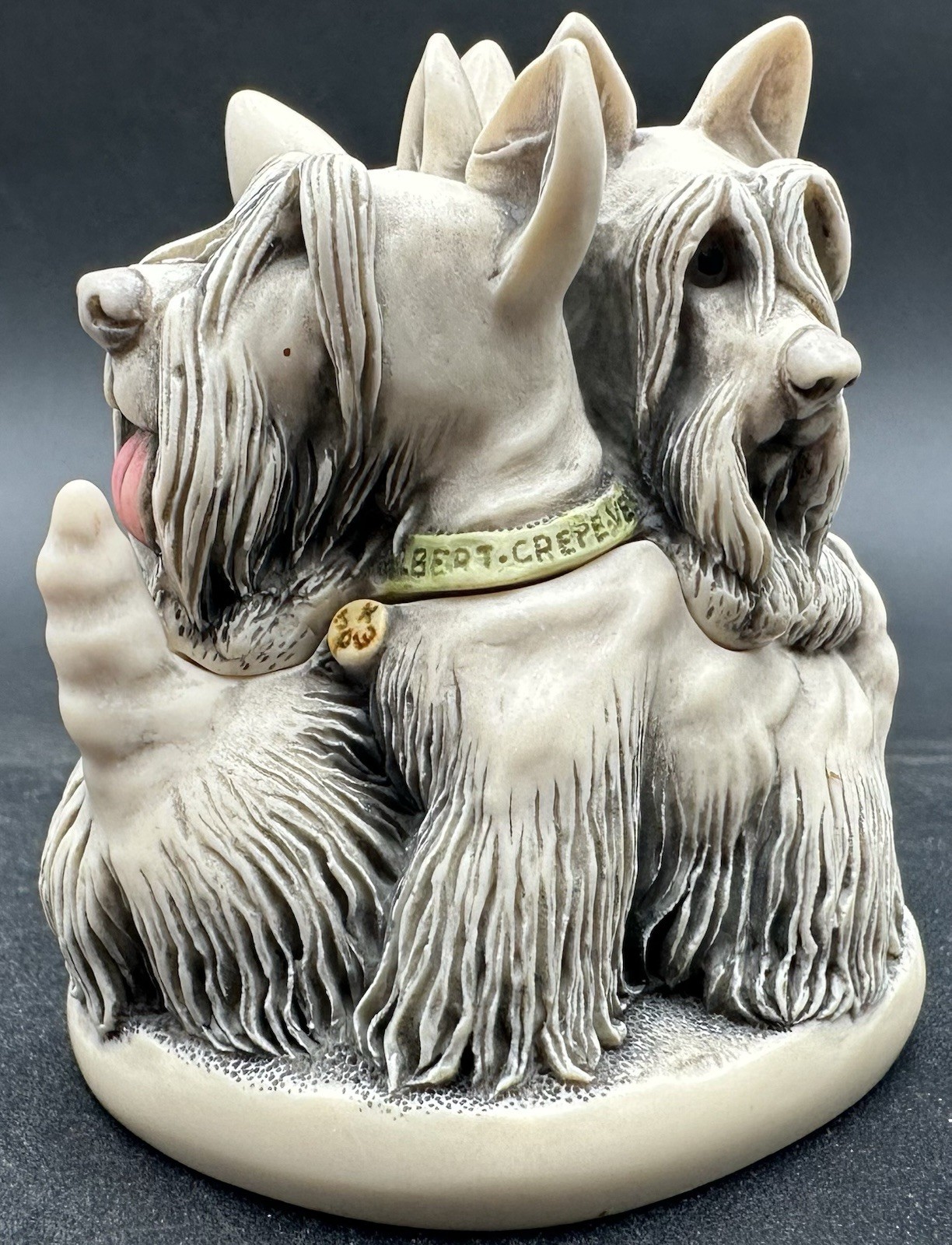 Harmony Kingdom Scotland Yard Dogs Scottish Terriers Figurine Trinket Box TJHO6