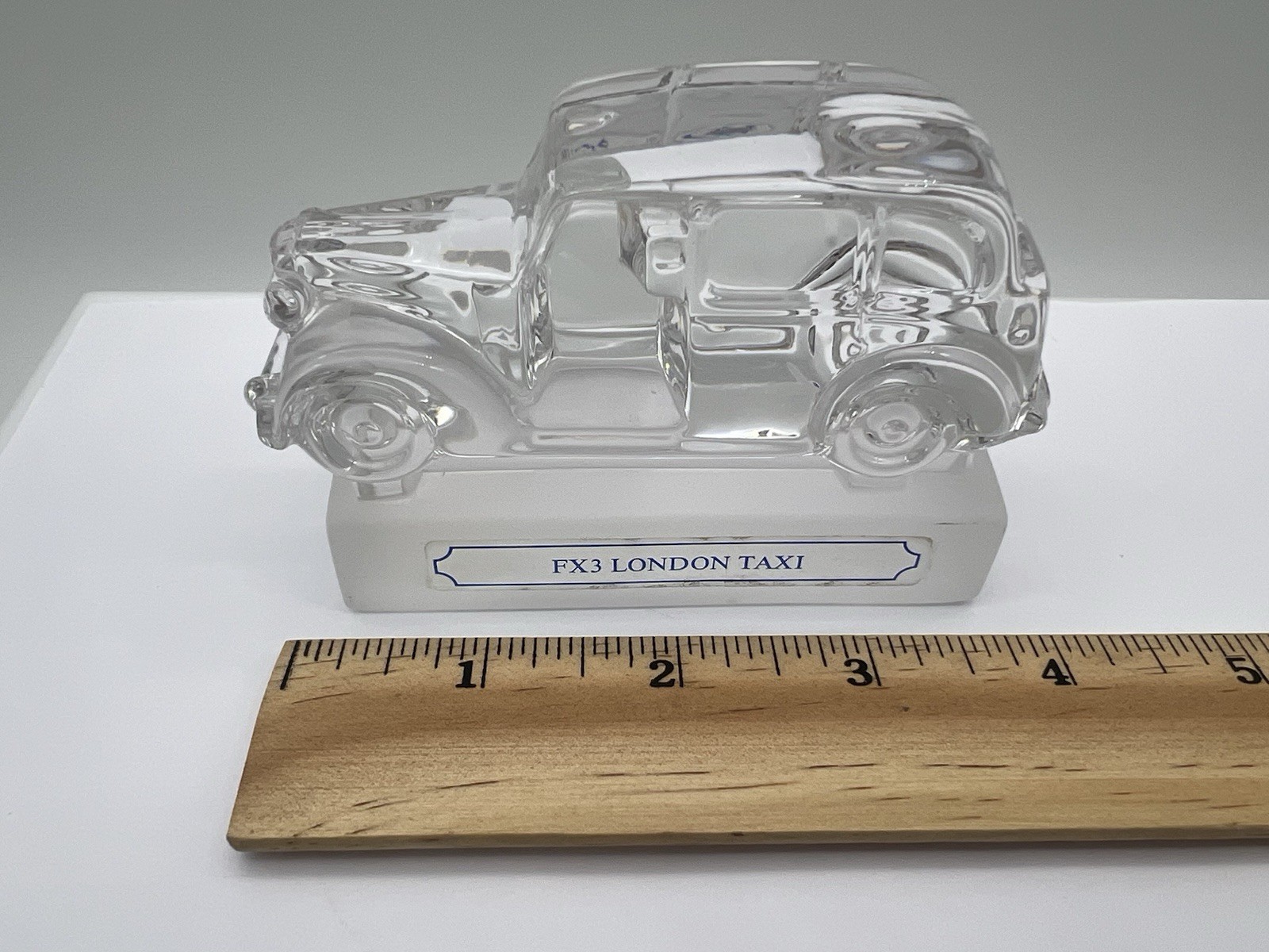 FX3 London Taxi Glass Paperweight Design by Goebel Crystal Collection No Box