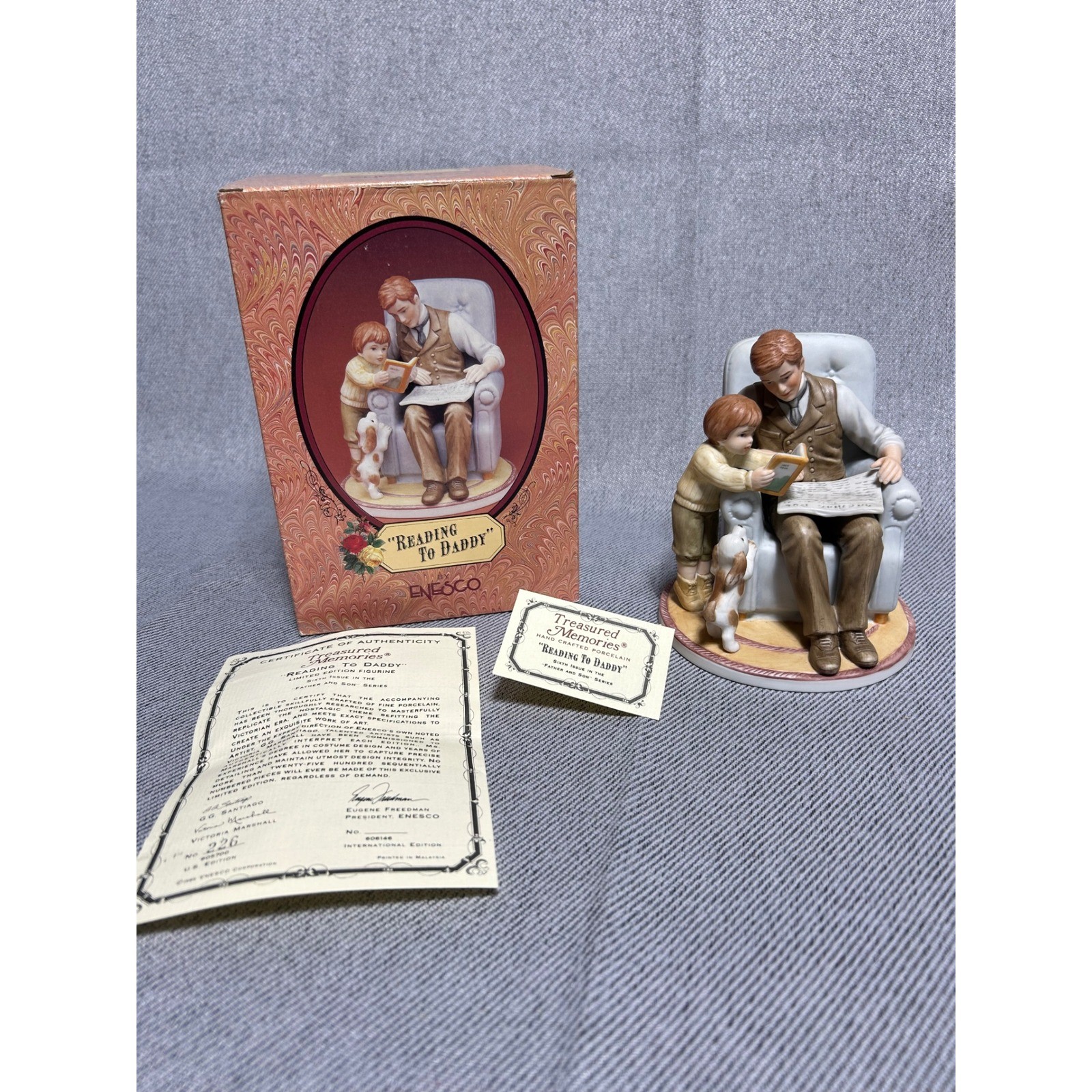 Enesco Treasured Memories Reading To Daddy Figurine Father Son 1985 Vintage