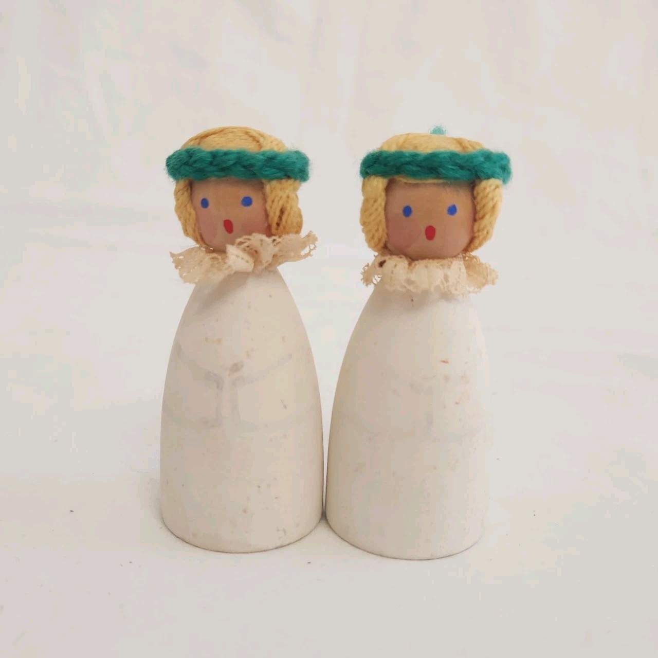 Vintage Christmas Wooden Peg Doll Folk Art Angel Figurine Sweden Set of 2 AS IS