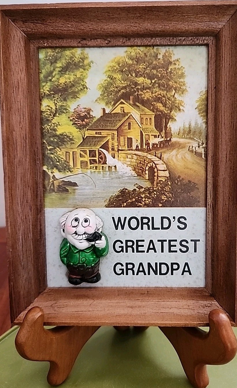 Vintage 3D Worlds Greatest Grandpa Wood Frame Print Plaque Sign Wall Hanger Gift