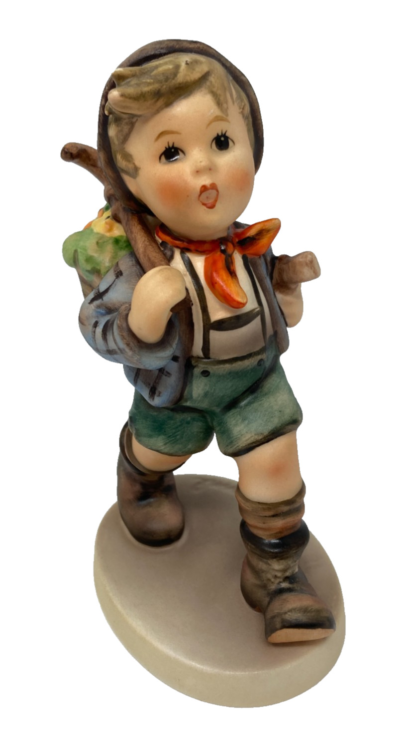Goebel Hummel The Runaway Old Style 327 Figurine TMK5 Helmut Wehlte Excellent