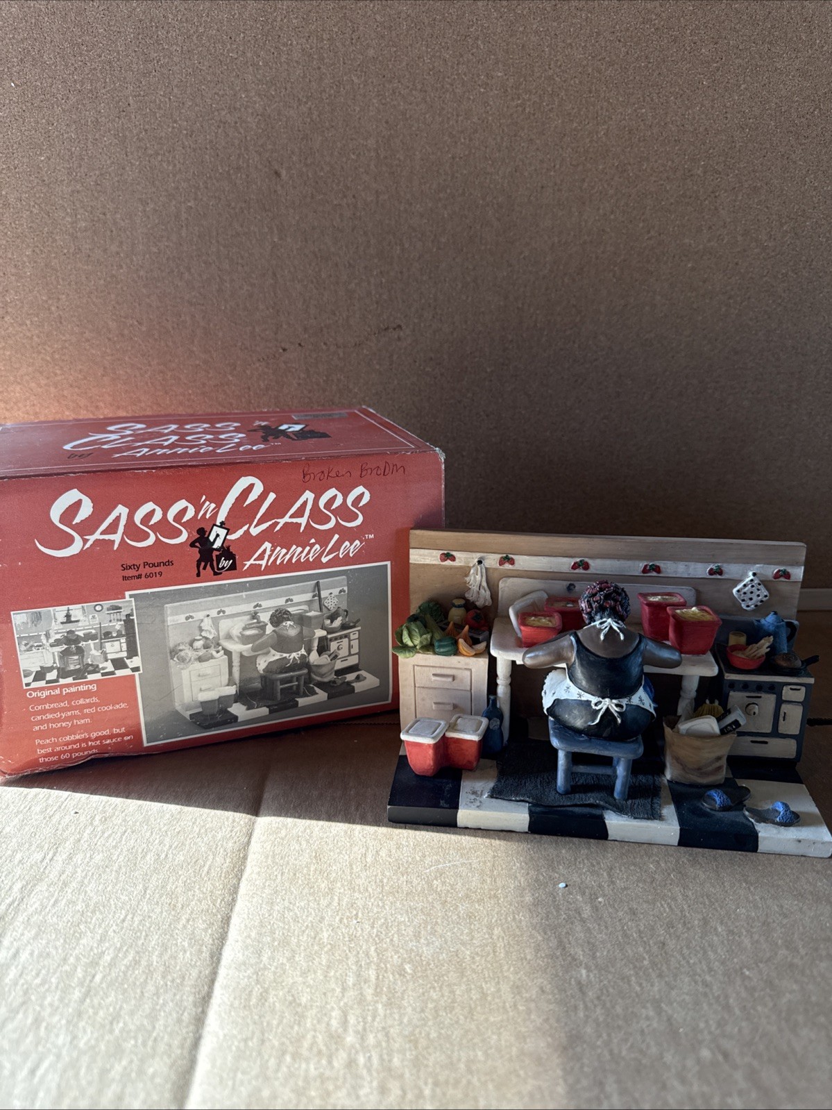 Sass ‘N Class by Annie Lee 1999 Numbered Figurine “Sixty Pounds” With Box