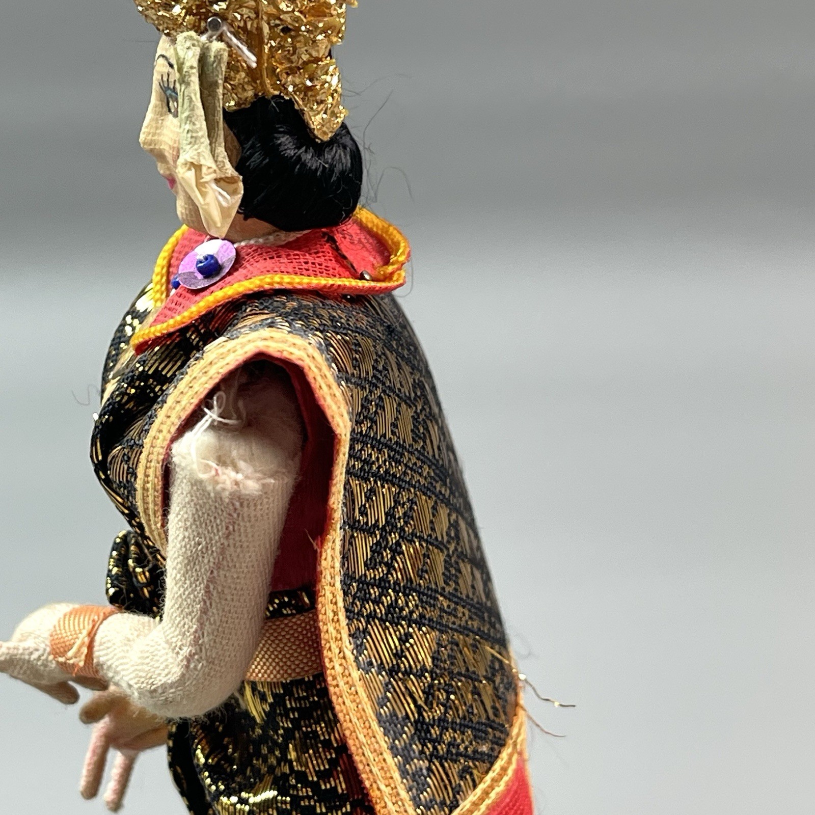 Thai Classic Dolls Traditional Dancer Costume Gold Headdress Made Thailand