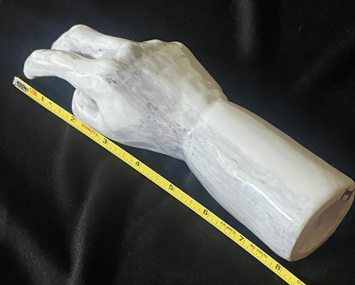 Hand Sculpture Peace/Victory sign