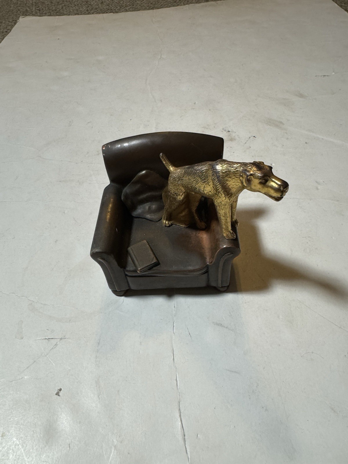 Jennings Brothers Brass Hunting Dog On Metal Chair JB 1428 4×3.2×3.2 In.!!!