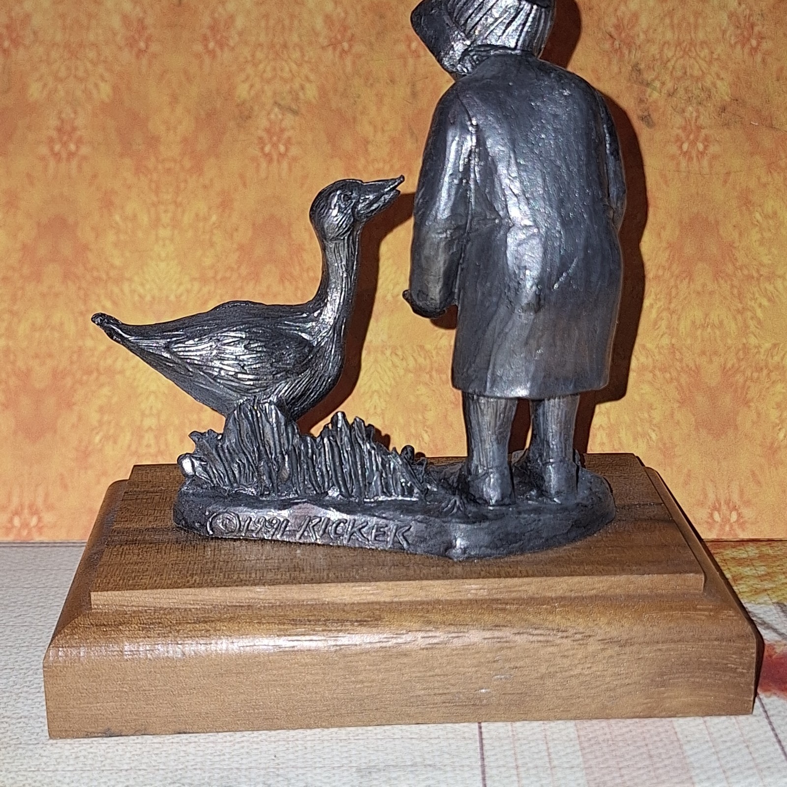 Pennsylvania Dutch Michael Ricker Signed Pewter Amish Girl w/ Goose 4″