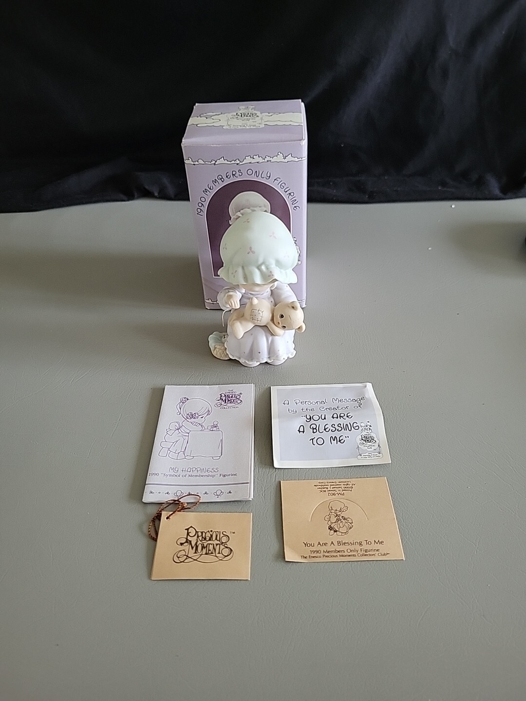 Vintage Precious Moments 1990 Members Only “You are a blessing to Me” PM902