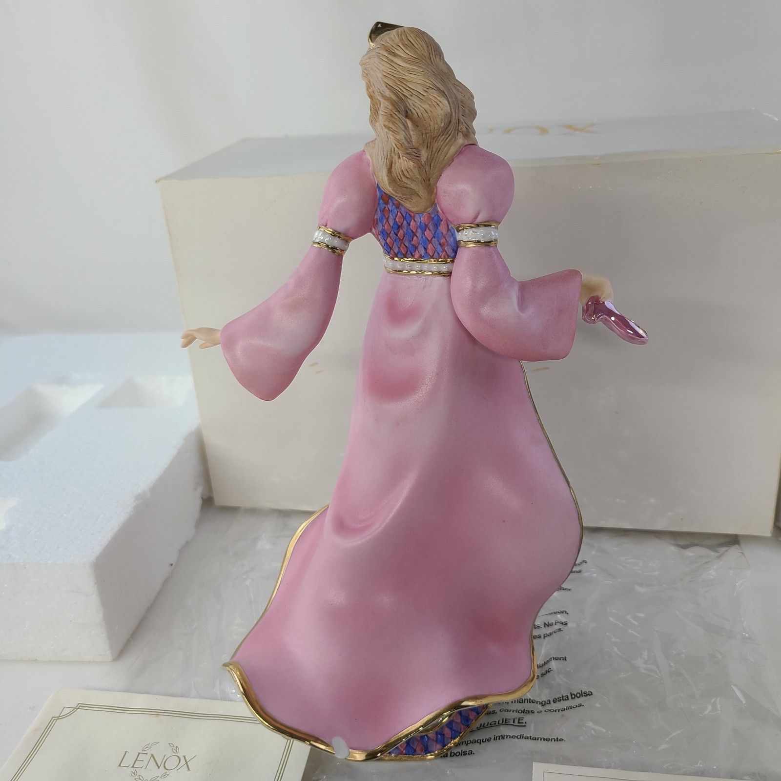 LENOX DANCING PRINCESS Legendary Princess sculpture 2005 W/ BOX & COA!