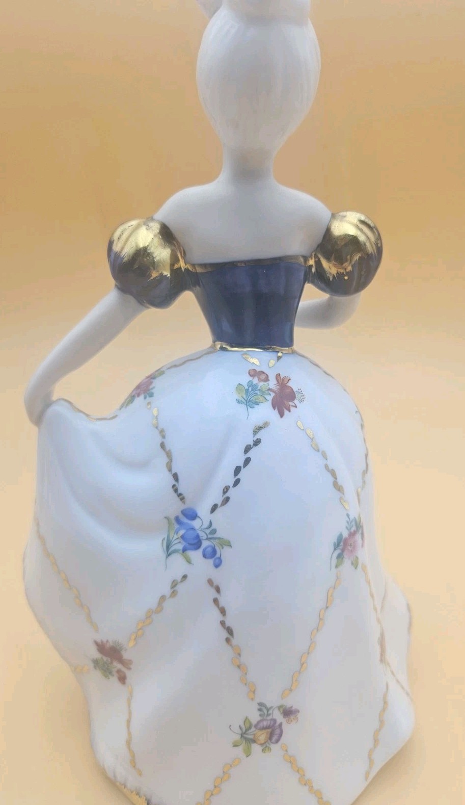 Cracker Barrel Victorian Dancing Lady Porcelain Figurine Flowers Gold Trim 7.5”
