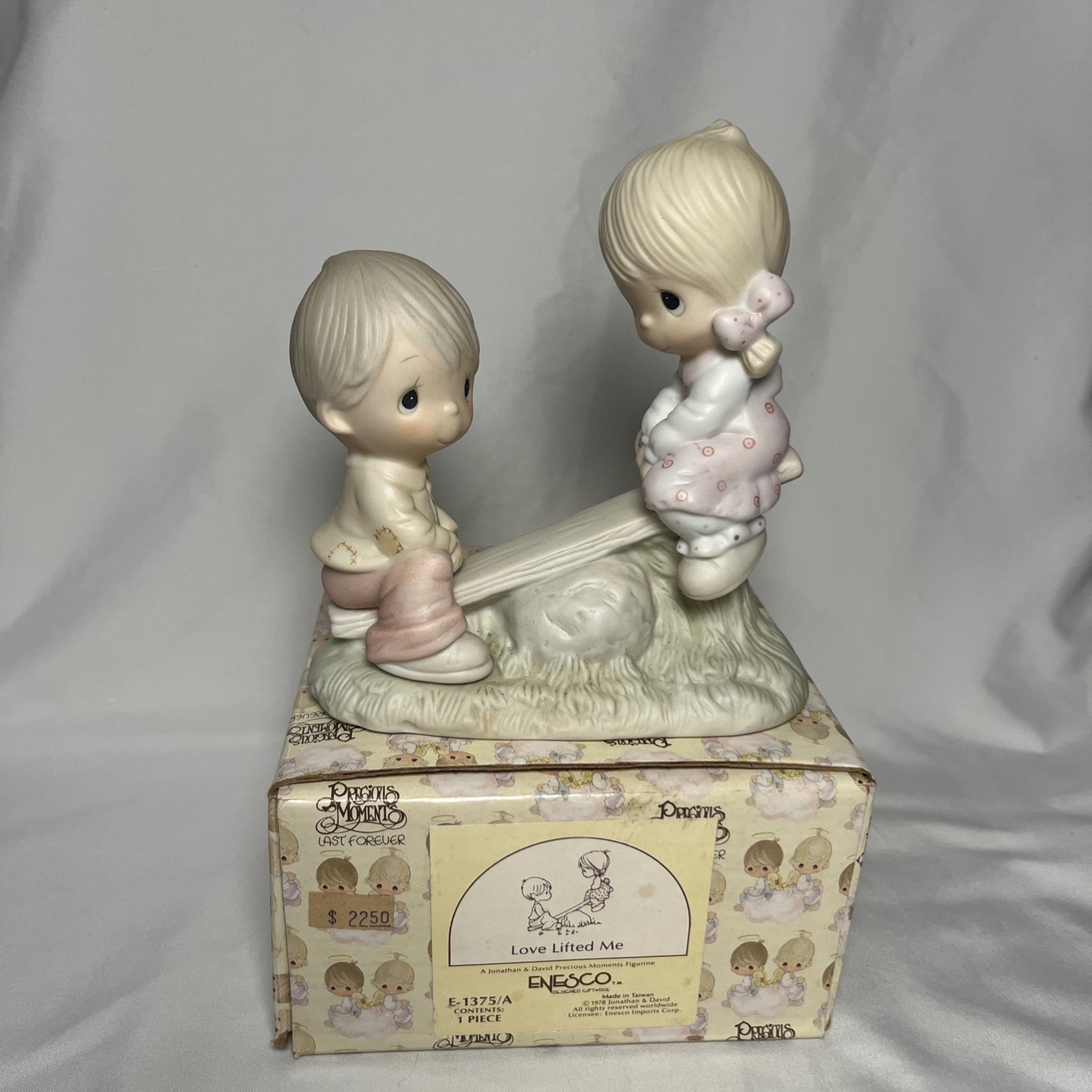 Precious Moments 1977 “Love Lifted Me” E-1375/A Figurine w/Box