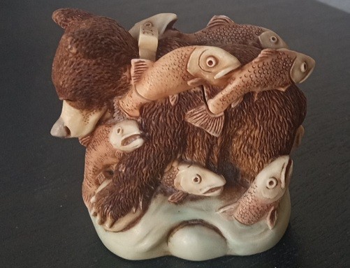 Harmony Kingdom SUSHI BAR Collectible Figurine Trinket Box Bear Fish 2006