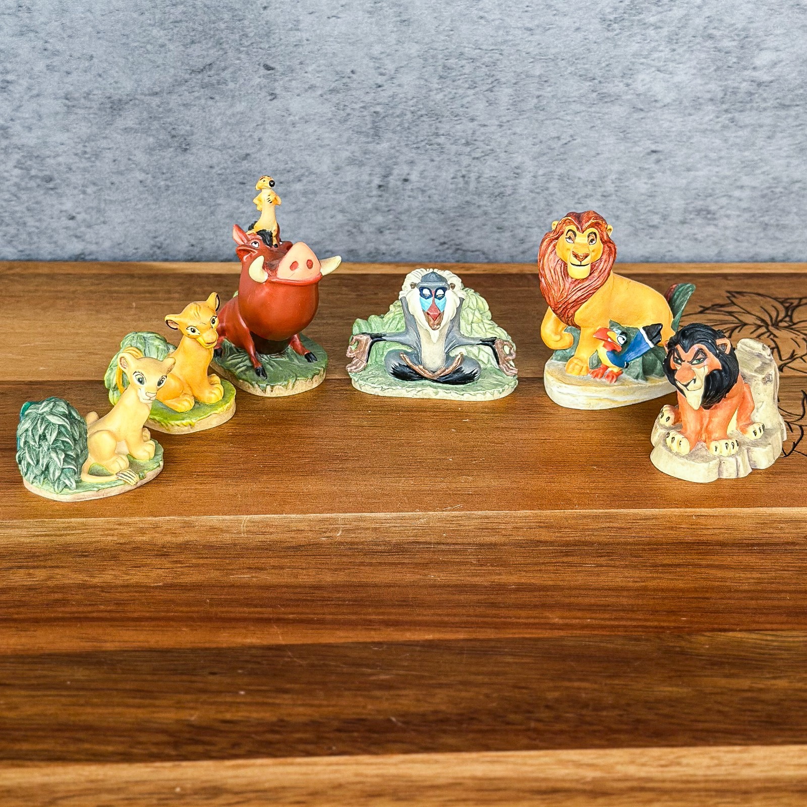 Set of 6 Vintage Disney Collectible Figurines The Lion King Thimble Set