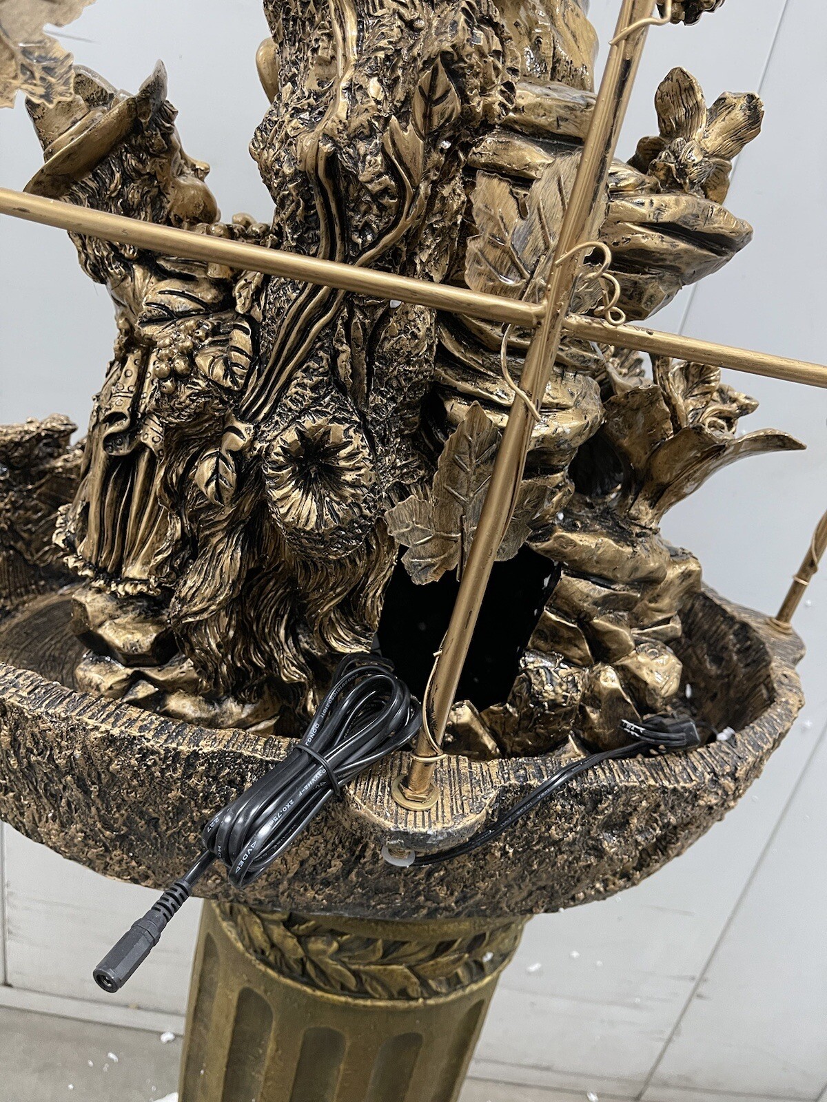 Waterfall and Pull , Light and Steamer ￼￼and Stand