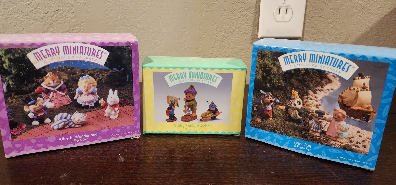 Hallmark Merry Miniatures Set of 3 Alice in Wonderland, Springtime, Peter Pan
