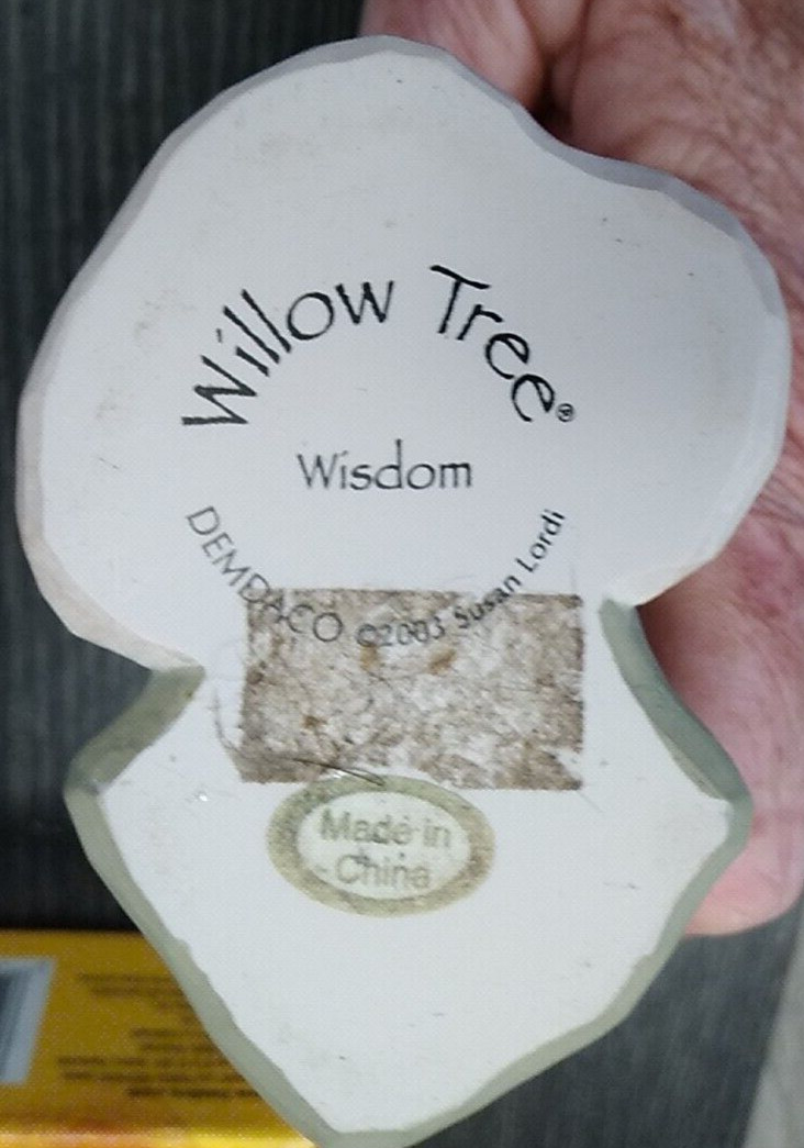 Willow Tree 2003 WISDOM Girl Reading a Book by Susan Lordi