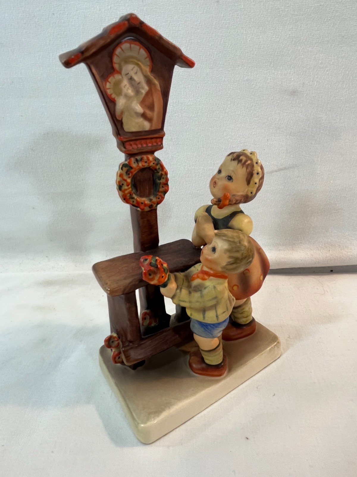 Hummel Figure Adoration #23/1 Approx. 6.5″ Tall
