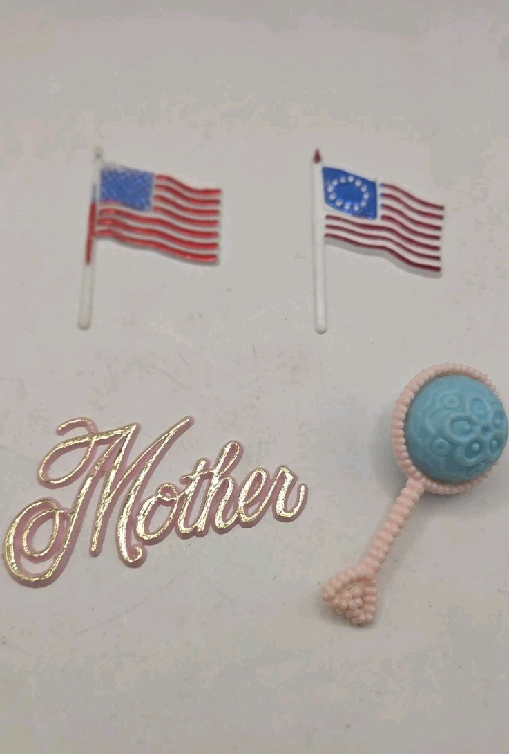 Lof Of 8 Various Holiday Cake Toppers -July 4th, Mother’s Day, Baby