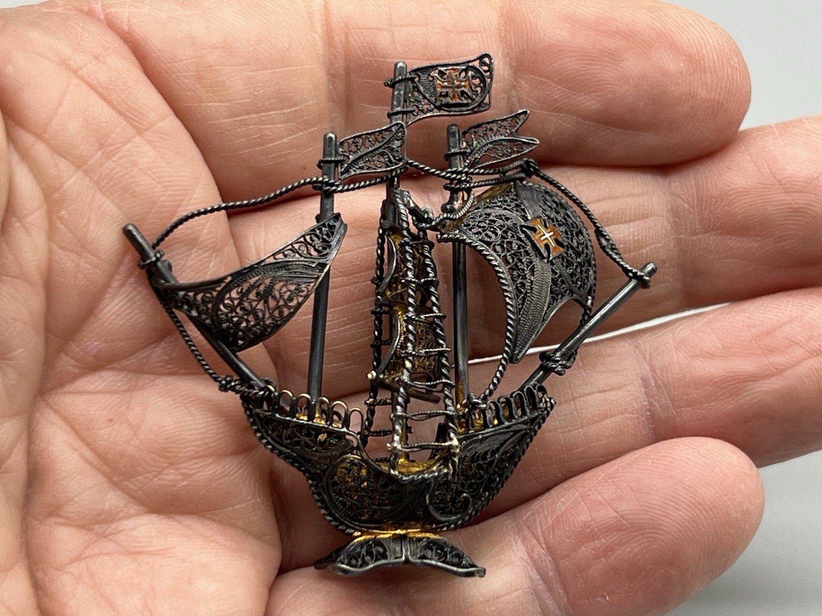 Set of Two VTG Silver Toned Metal Filigree Miniature 2” Spanish Galleons