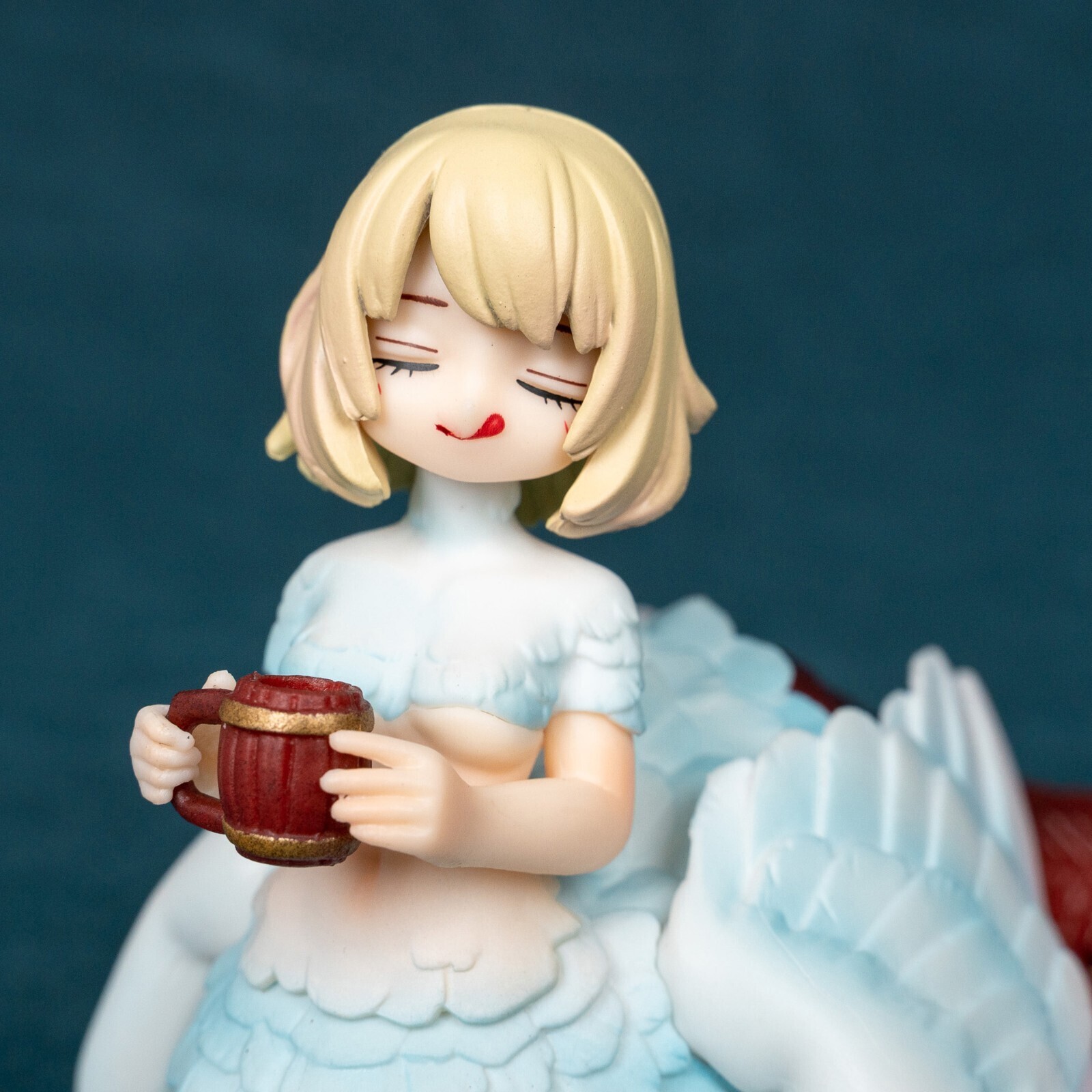 Delicious in Dungeon Falin Chimera Complete Figure Anime Collection Model Toy