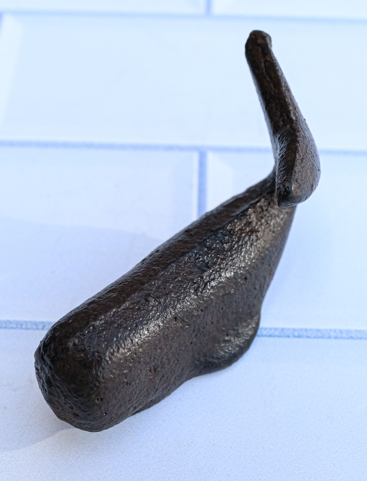 Nautical Marine Rustic Vintage Cast Iron Sperm Whale Decorative Figurine 3″ L