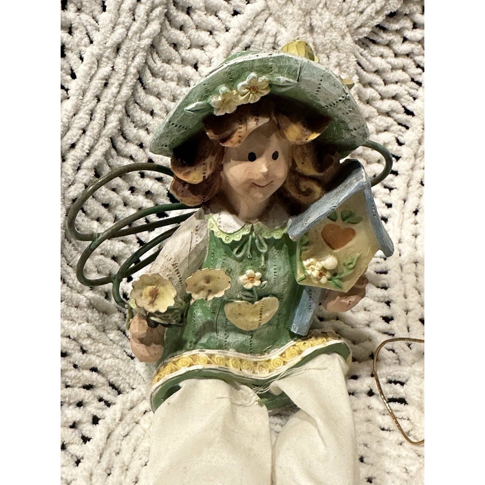 2 Girls w/ Wings Shelf Sitters Garden Spring Summer Outdoors Floral Green Yellow