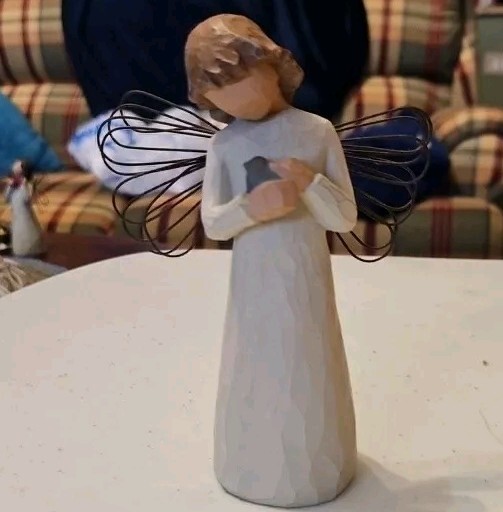 1999 Willow Tree Susan Lordi Angel Of Healing 5 Inch Figurine
