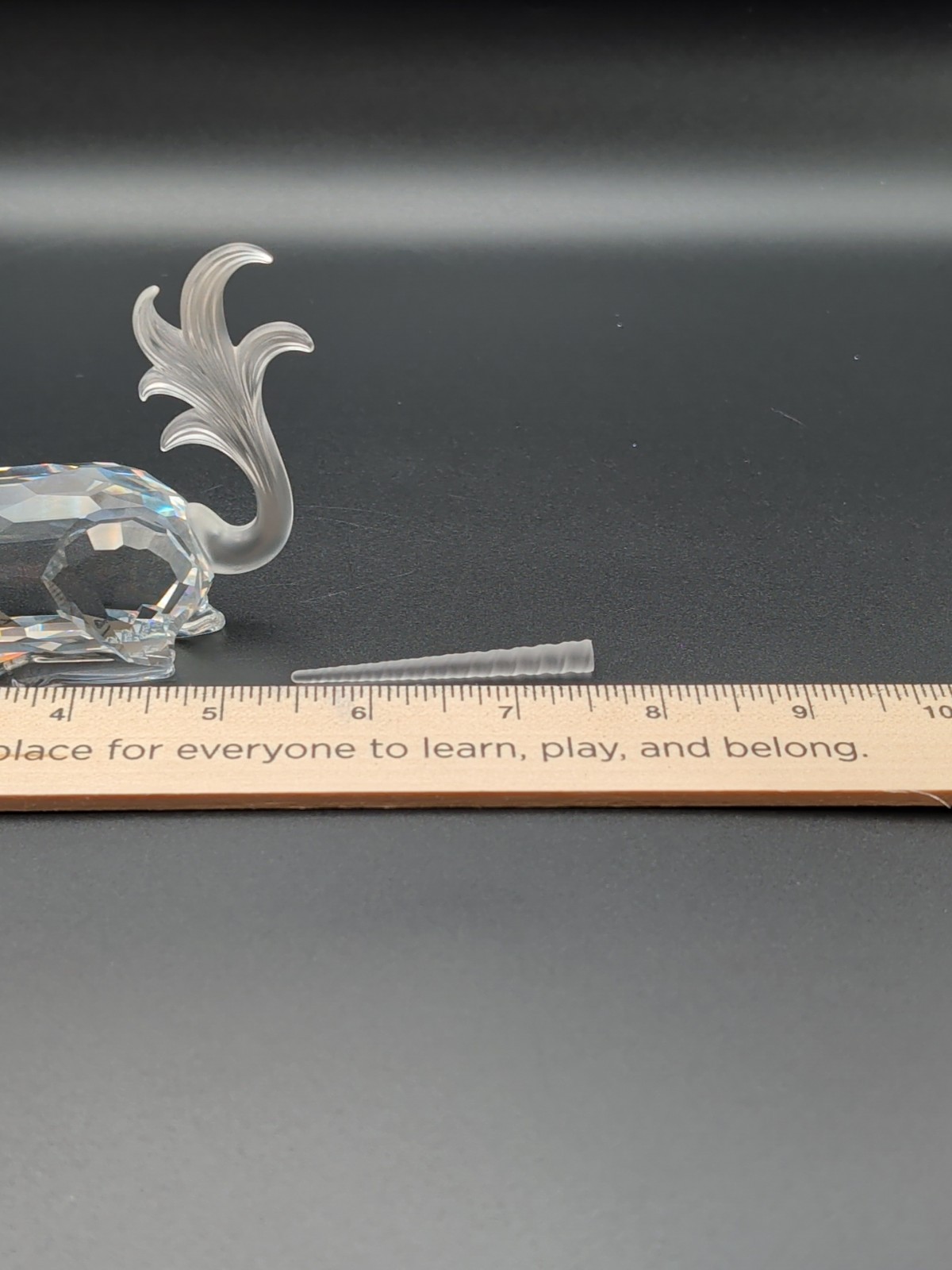 1996 Swarovski SCS Annual Edition Unicorn Fabulous Creatures Box & COA – Broken