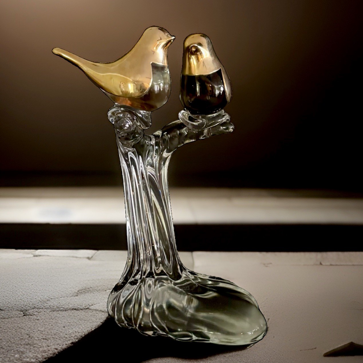 Art Glass Vintage Lovebird Sculpture Figurine with Brass Metal Plated Birds – 6”