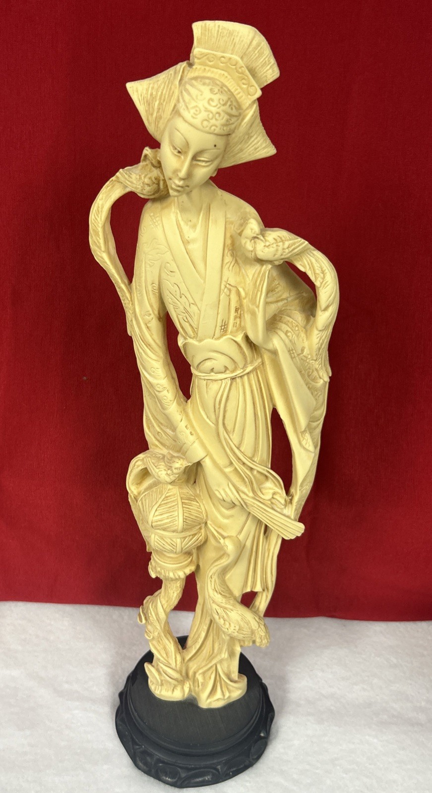 Vtg Oriental Figurine Statue Asian Woman with Birds 20” Carved Resin Signed