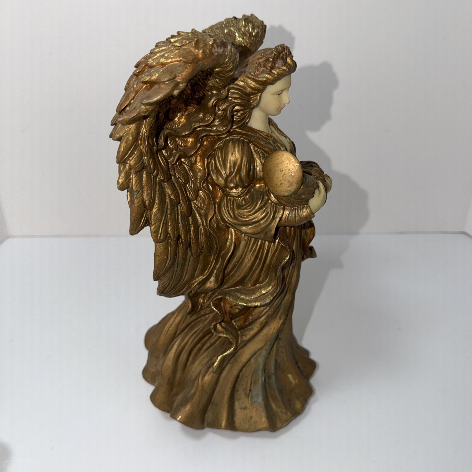 Ave Maria 11.5″ Angel w/ Baby Wind Up Musical Ceramic Figurine Plays SilentNight