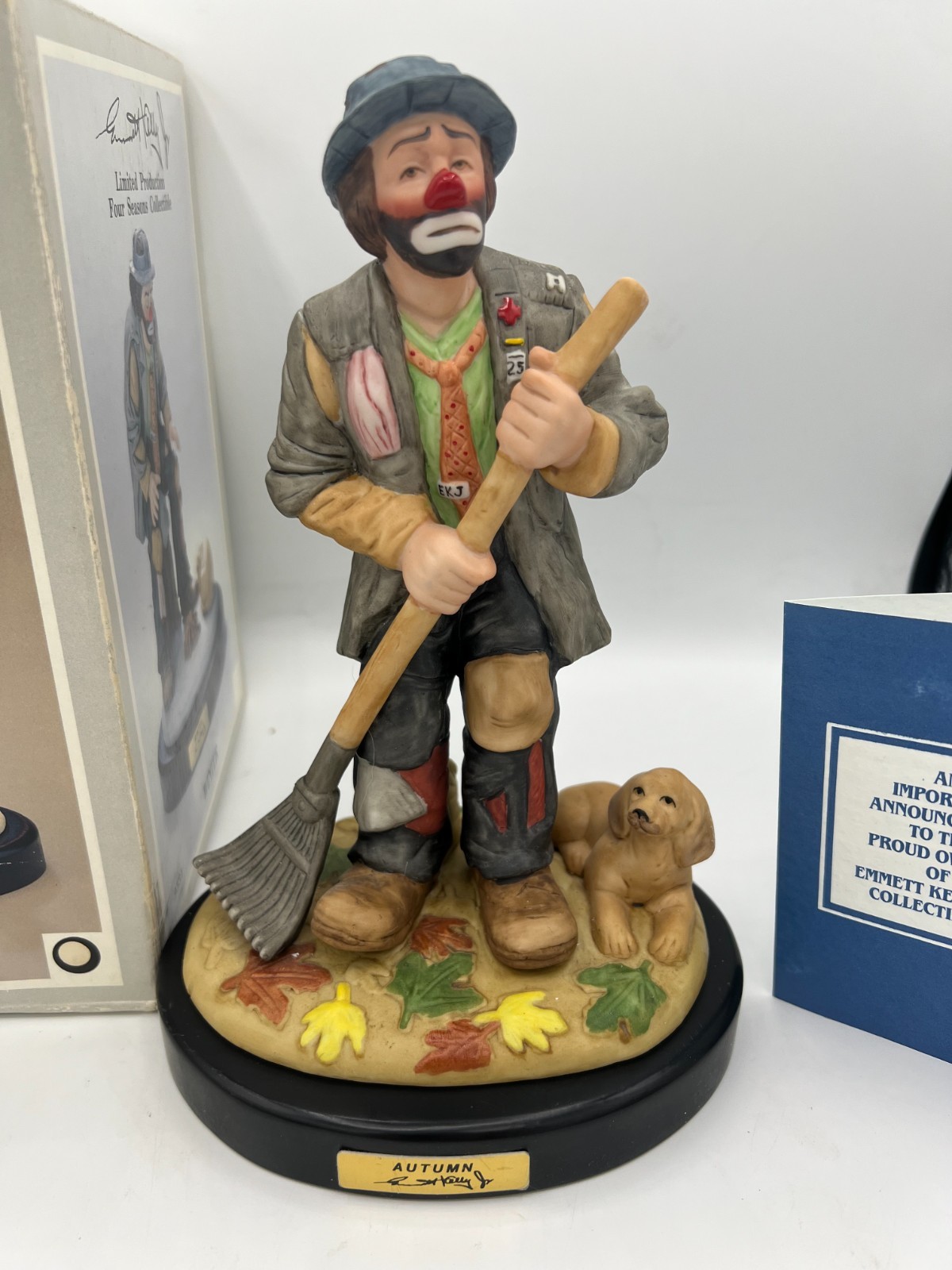 Emmett Kelly Jr. Weary Willie Autumn Figurine Vintage Four Seasons Collectible