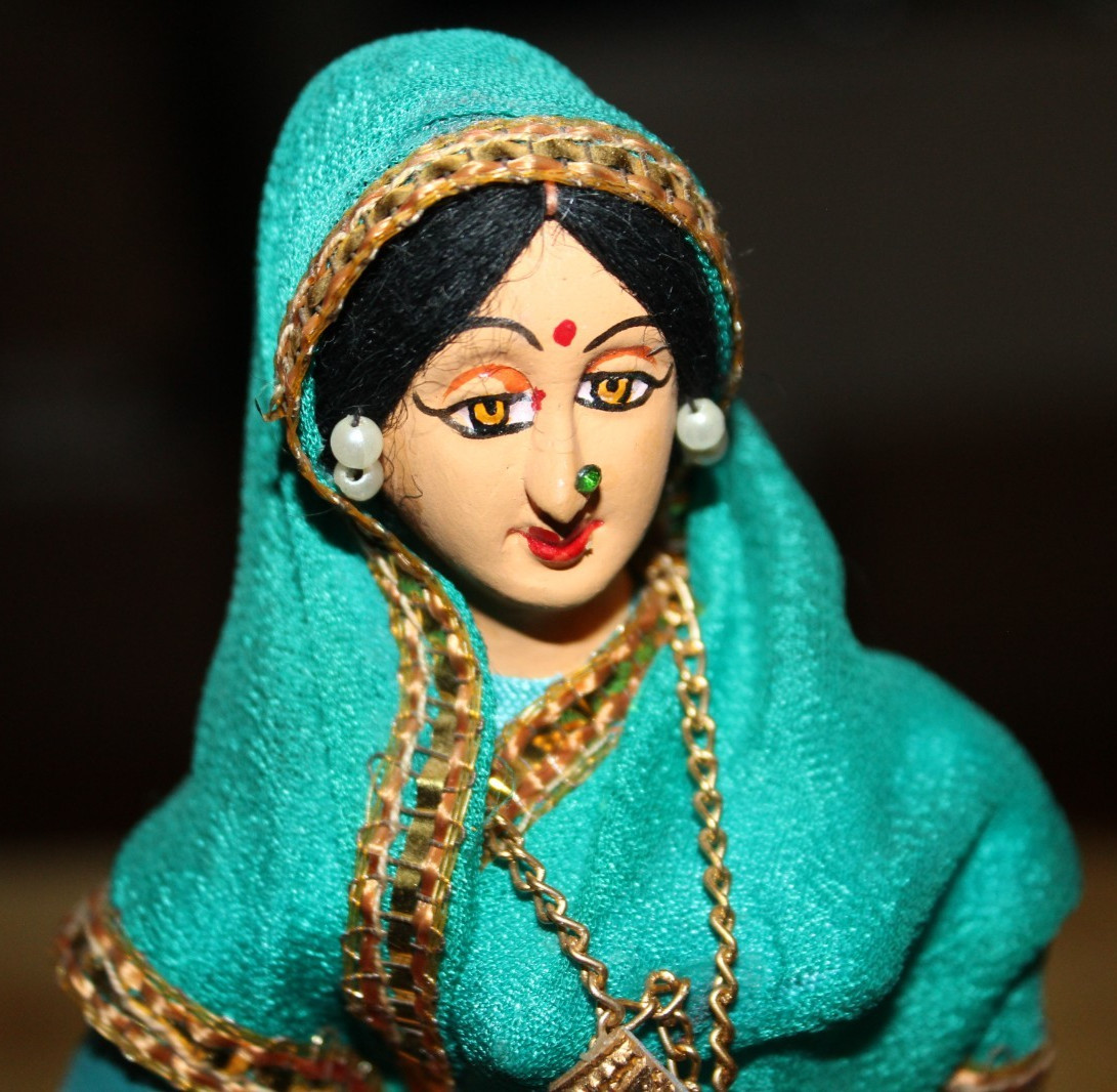 Vintage India Woman Clay Figurine Doll 8″ Hand Painted Dress Trim Jewelry