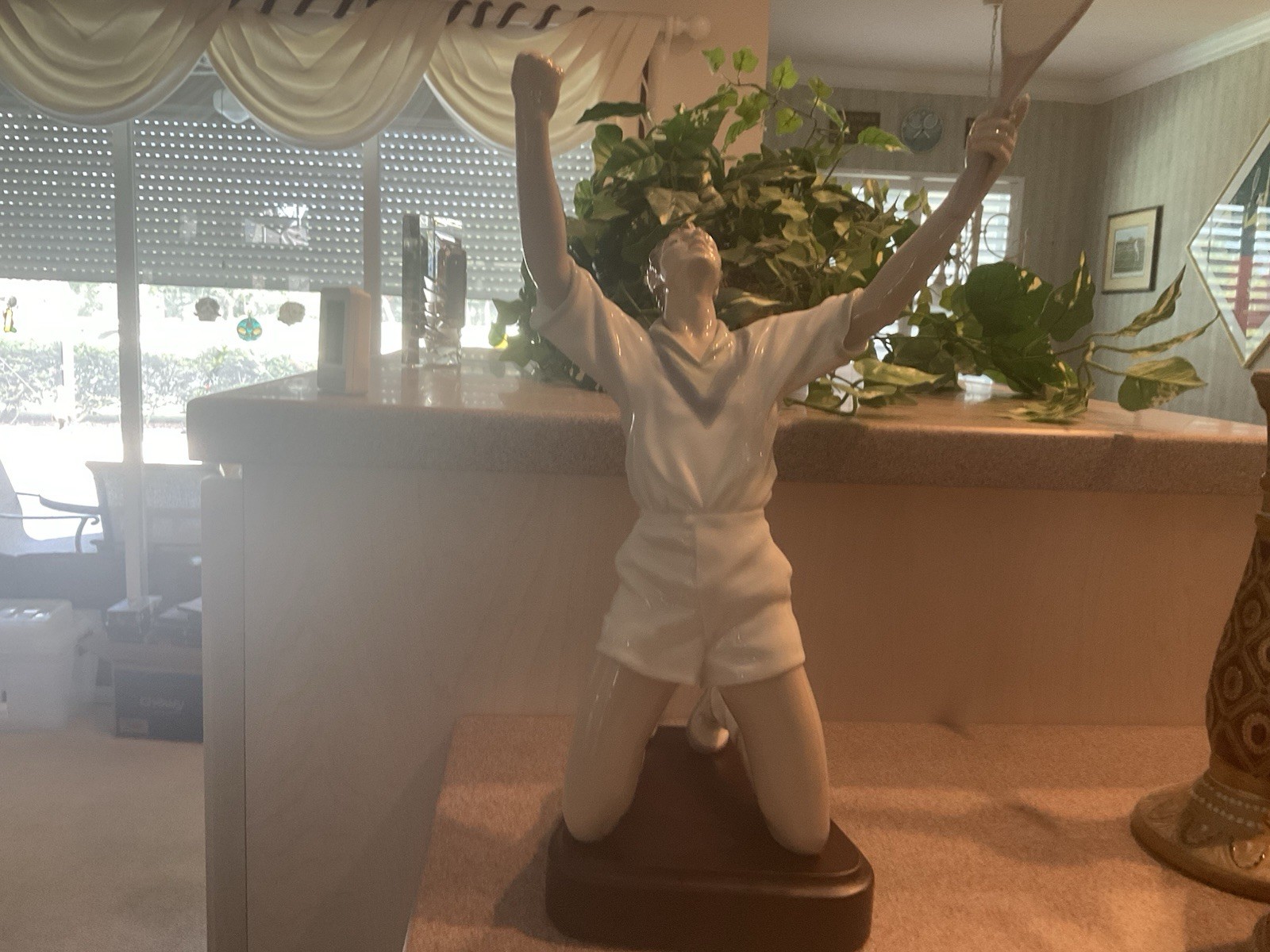 Llardo Tennis Player Free-Standing Sculpture Figurine.