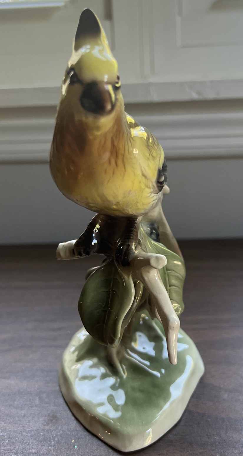 VINTAGE Wien Keramos AUSTRIA Yellow Porcelain Finch on Branch #2760 EUC, RARE!!