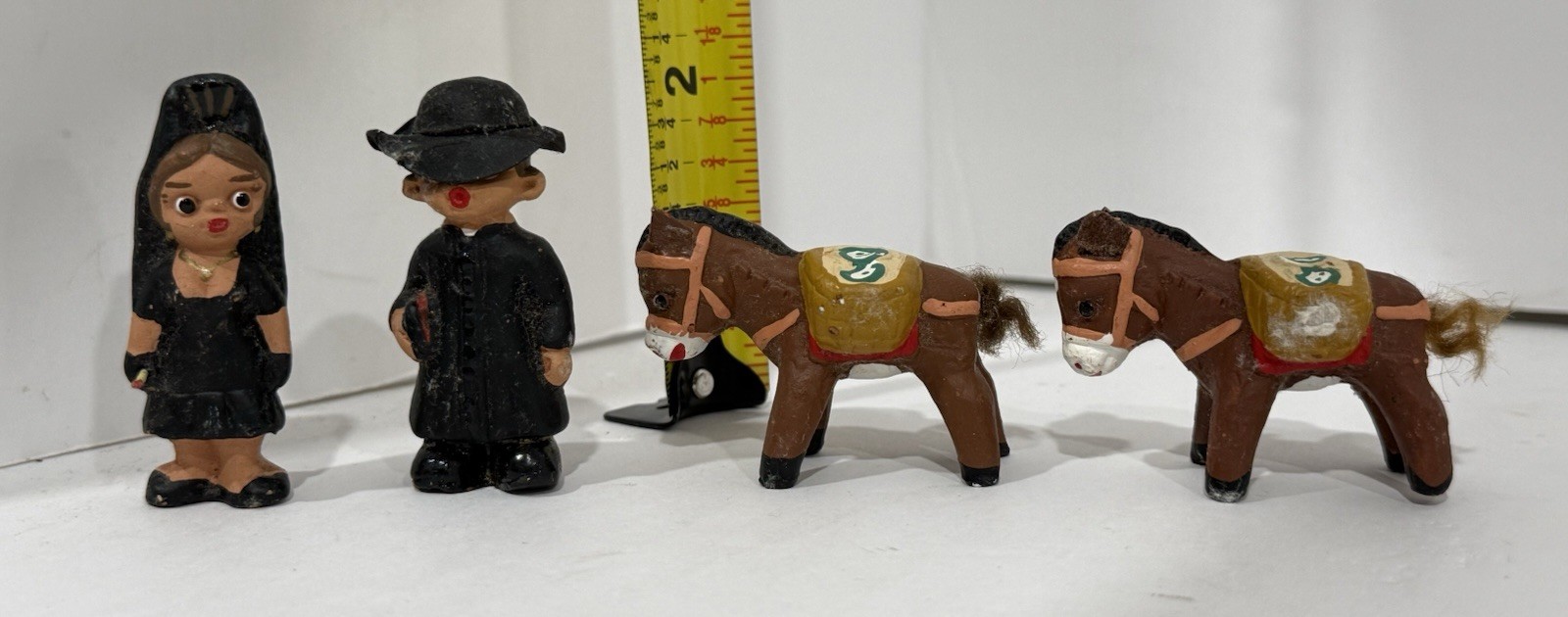Vintage Spanish Mud People Nativity Set Three Kings + Book Terracotta Lot 16