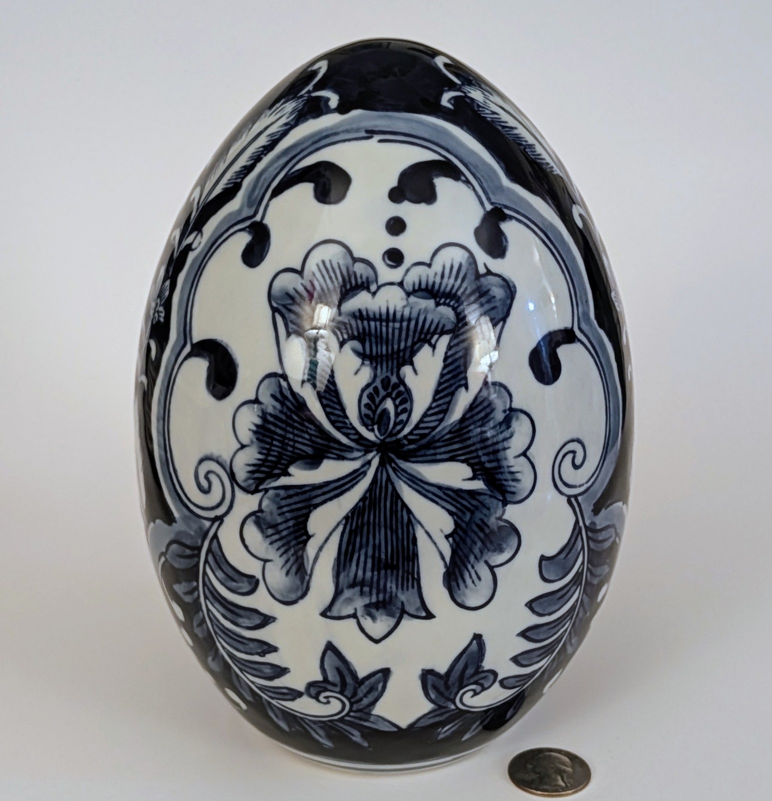 Lg 8″ Blue & White Chinoiserie Porcelain Easter Egg Flowers Centerpiece Figurine