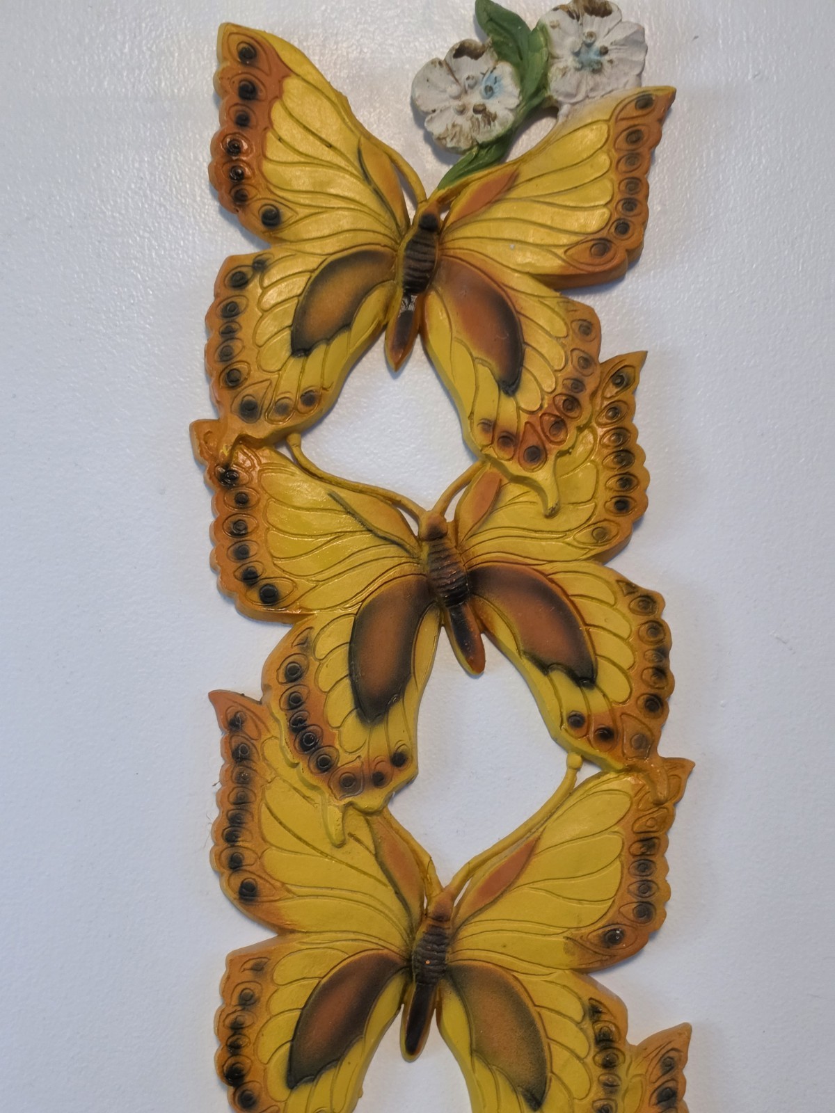 Vintage 1978 Universal Statuary Corp. Beautiful Butterfly Wall Art Plaque 24”