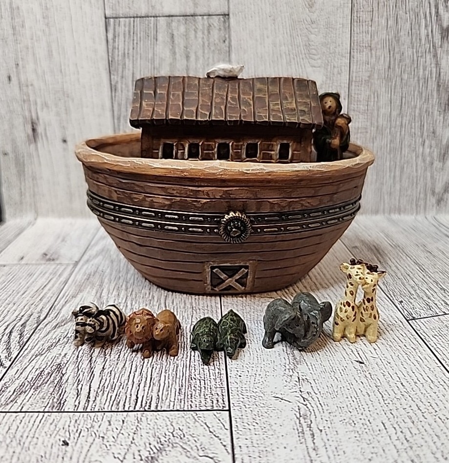 Boyds Bears Enesco Noah’s Great Journey Two by Two Treasure Box Collection