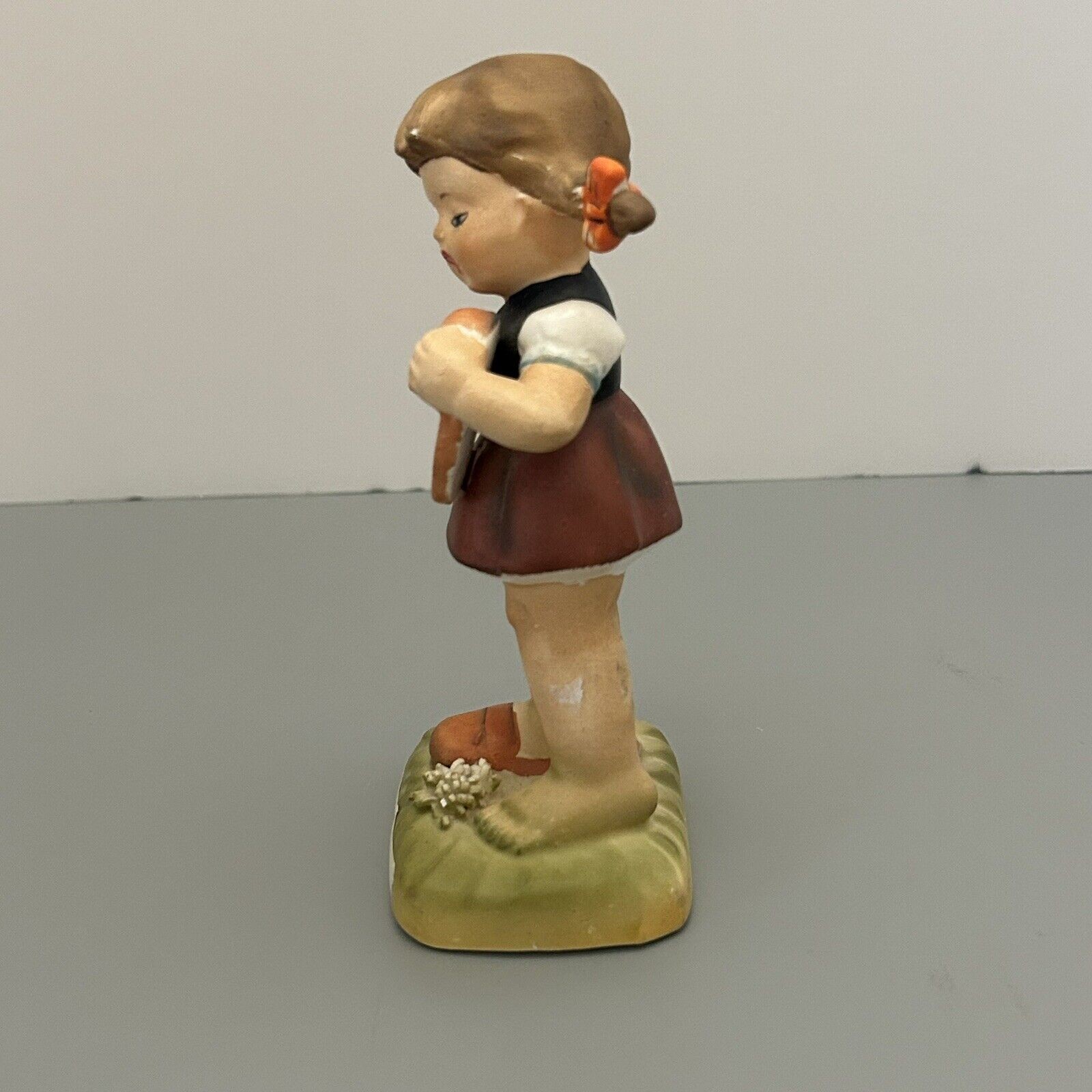 Erich Stauffer Titled Sandy Shoes Girl Figurine Japan 8561 Vintage NO BOX
