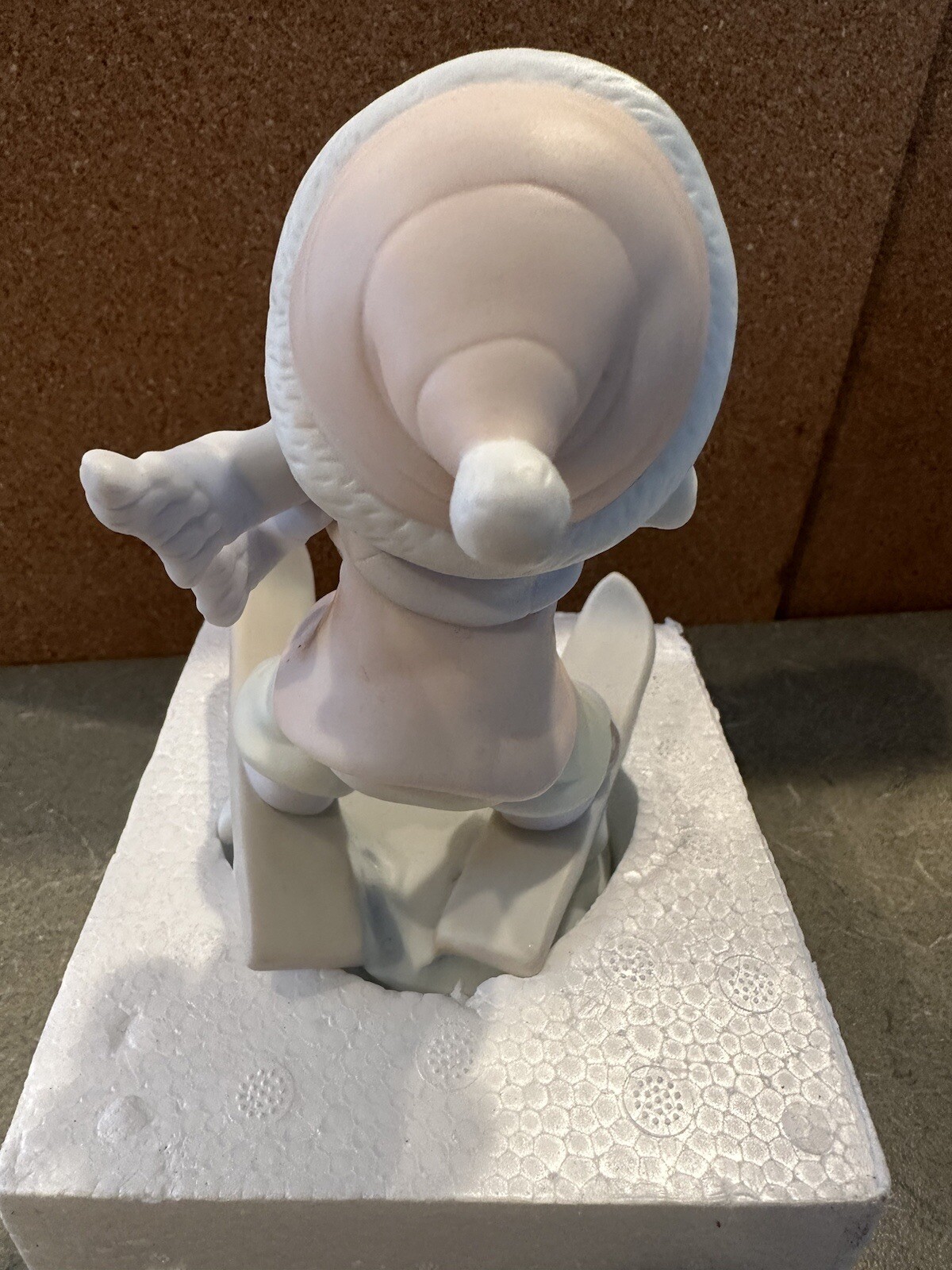 Precious Moments Figurine “It’s So Uplifting To Have A Friend Like You” #524905
