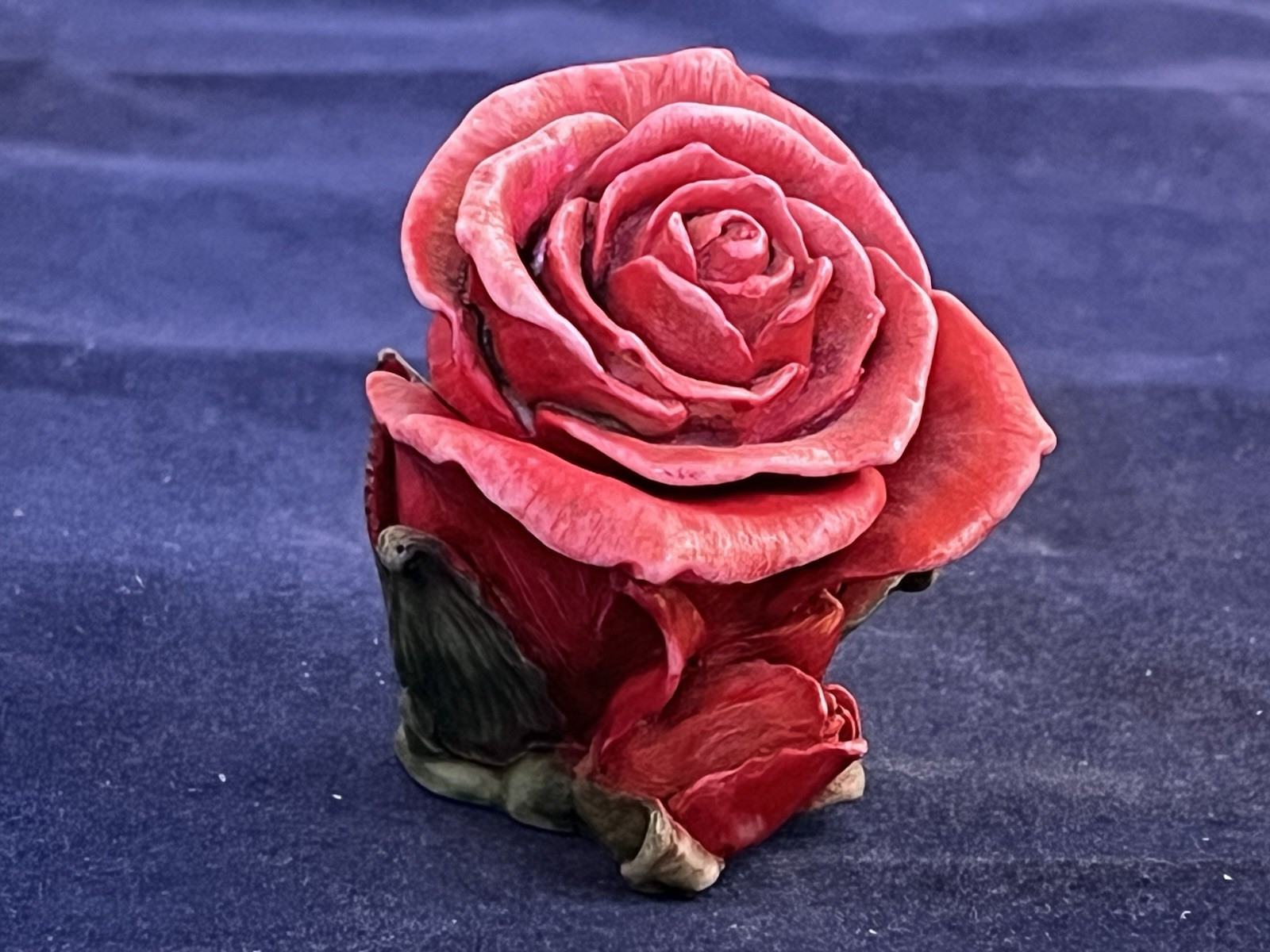 Harmony Kingdom~ Limited Edition~ SINGLE RED ROSE ~NIB~Made UK~Signed~First Rose