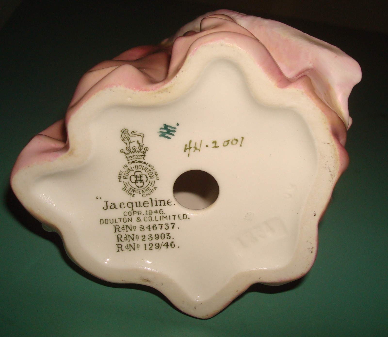 Royal Doulton Jacqueline HN 2001 — 7 3/8″
